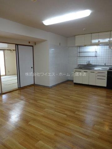 三鷹ロイヤルハイツ リビング