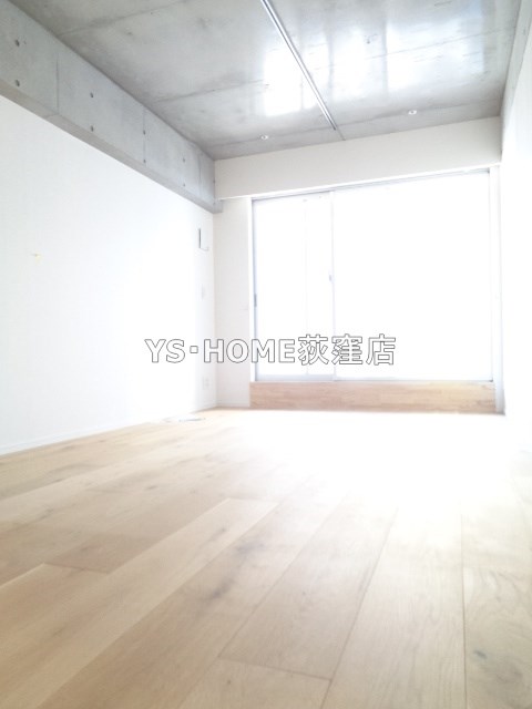 OZIO西荻窪 リビング