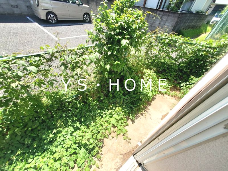 エステートピアファミール・ジンダイ ベランダ