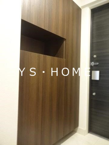 プラウドシティ武蔵野三鷹グリーンコート 玄関