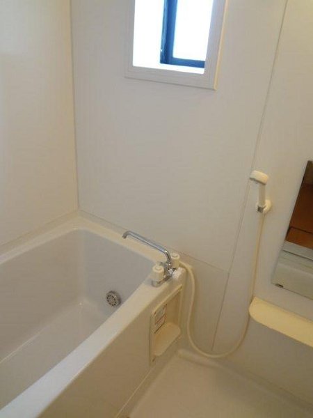 アリュミエール 風呂画像