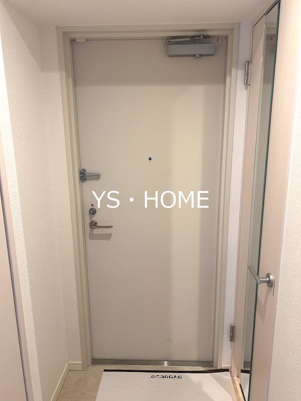 イーストングレイス 玄関