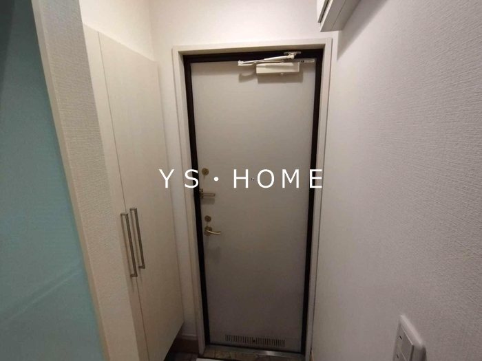 アゼリアⅠ 玄関