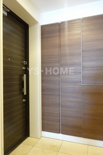 ソアラノーム荻窪天沼 玄関