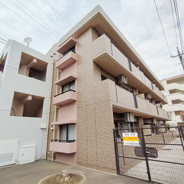 ボワ・シャテーヌ 外観