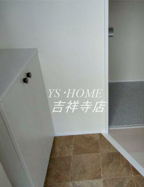 ユーフォリア武蔵野 玄関