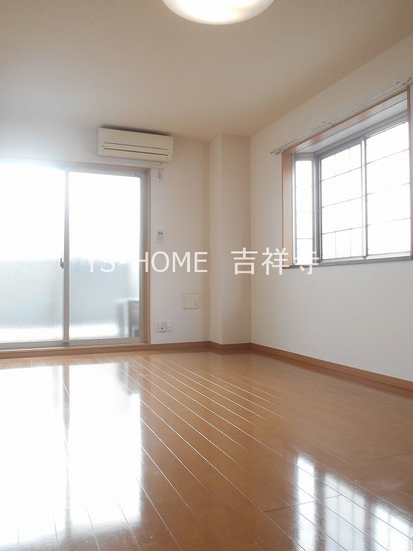 アンプルールフェールKOKI リビング