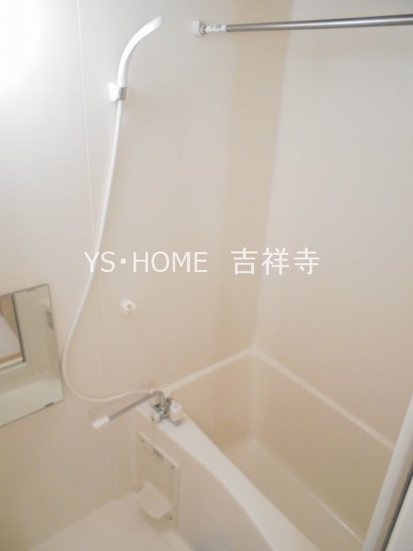 アンプルールフェールKOKI 風呂画像