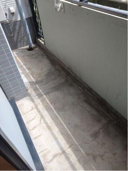 プラティーク三鷹  ベランダ