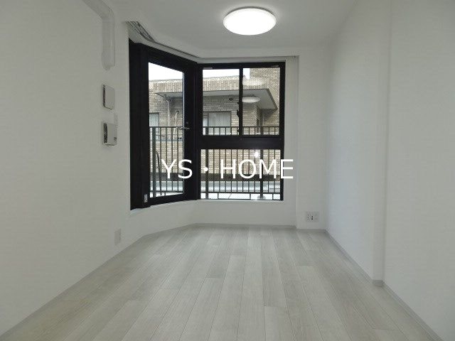 ZOOM中野坂上 リビング