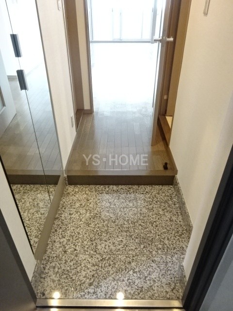 KDXレジデンス阿佐ヶ谷 玄関