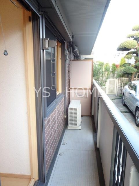 エレフセリア ベランダ