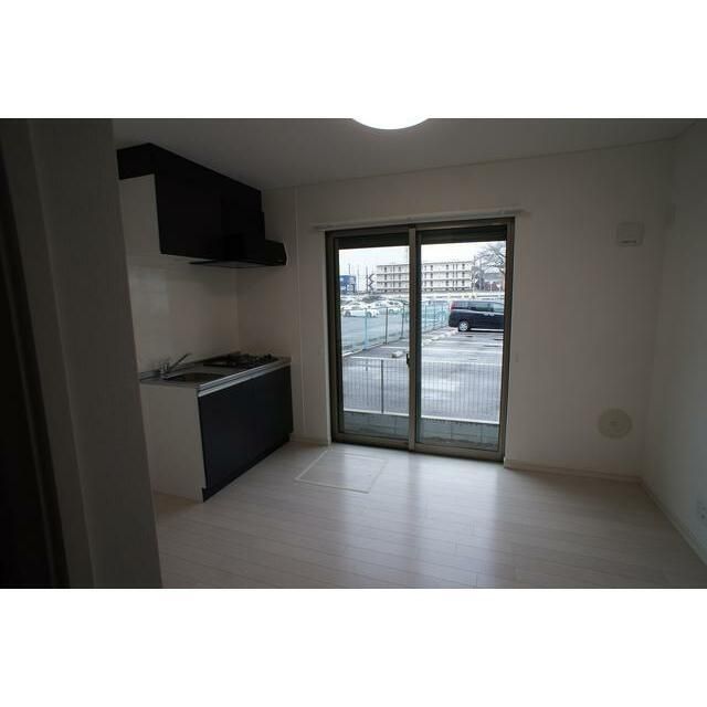 ルルナージェ リビング