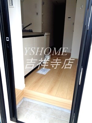 エクセラン吉祥寺 玄関