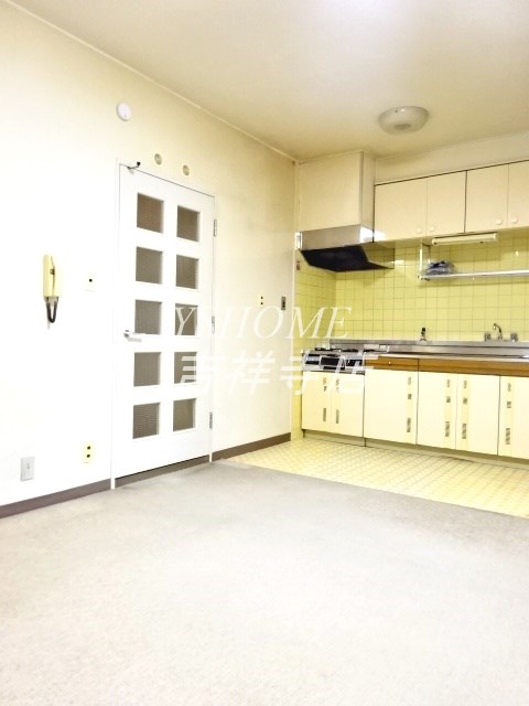 チサンマンション武蔵野 リビング