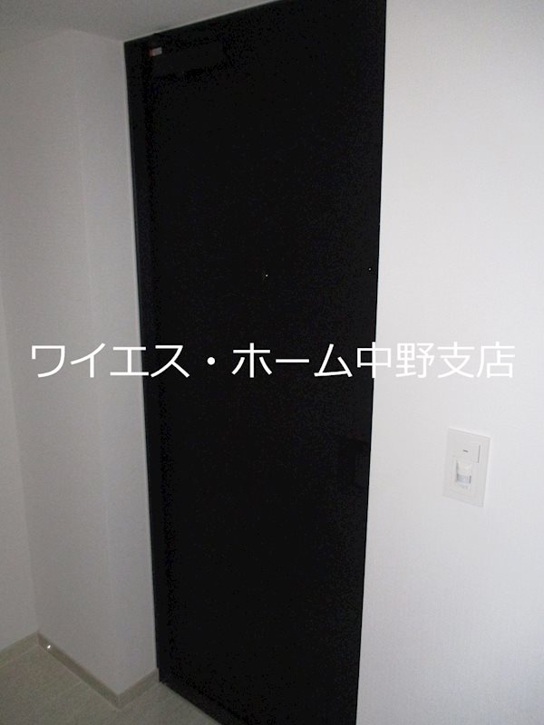 ジオエント中野 玄関