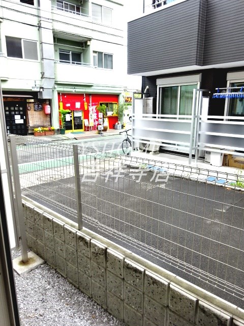 アークス三鷹 ベランダ