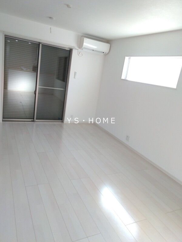 Tiara　B棟 リビング