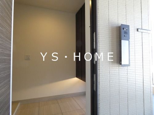 吉祥寺御殿山HOUSE 玄関