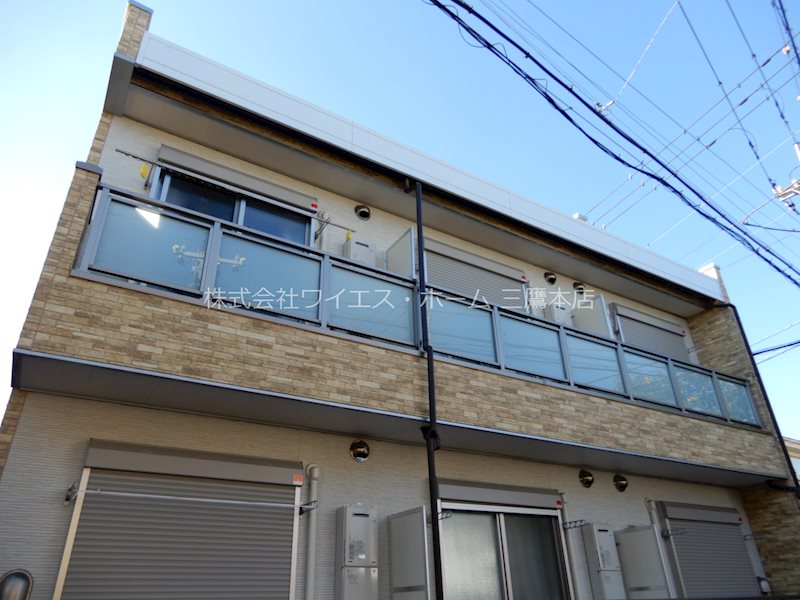 リブリ・カワセミ 外観