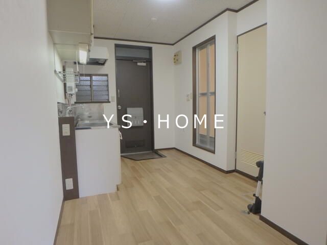 旭コンドミニアム リビング