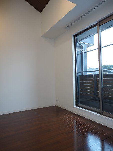 APARTMENT SHIRAISHI リビング