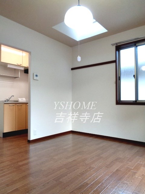 ブォーナ・フォルトゥーナ リビング