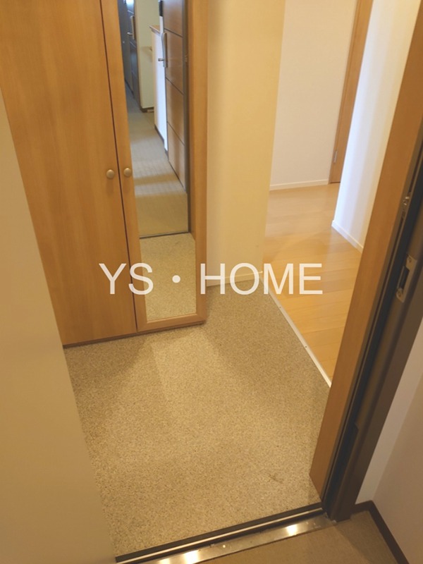 アルページュ 玄関