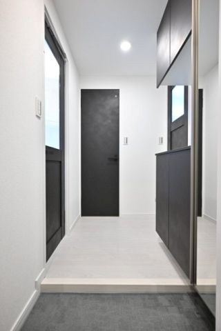 ＥＳ－Ｇｒａｎｄｅ東中野 玄関