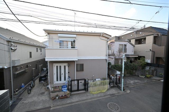 ＥＳ－Ｇｒａｎｄｅ東中野 ベランダ