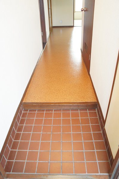 クローバーハイツ 玄関