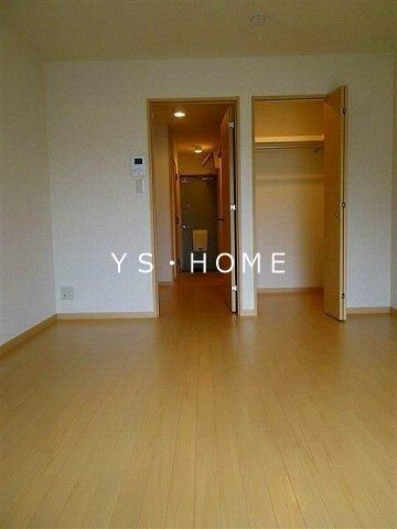 クレエ三鷹 リビング