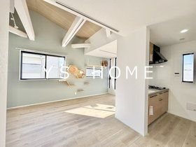 ＣＳ　ＧＡＲＤＥＮ　吉祥寺  リビング