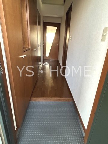 第３ゼルコバマンション  玄関