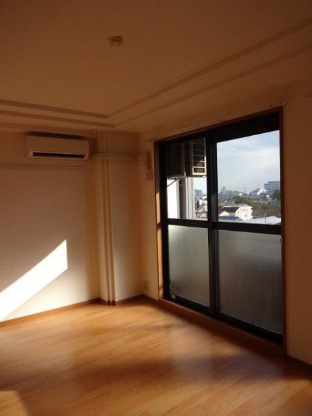 花町コマ  リビング