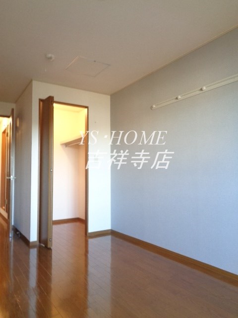 ハーフムーン ベッドルーム