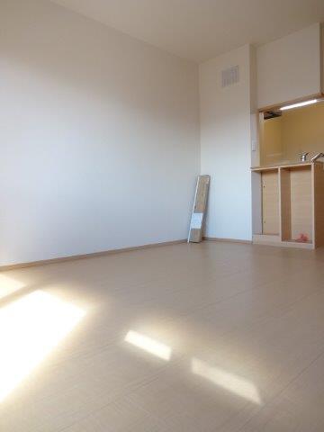 ゼルコヴァ北野 リビング