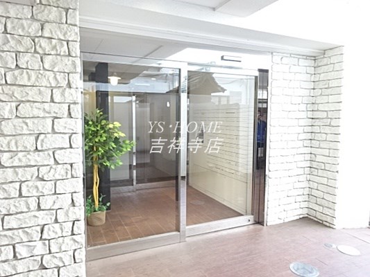 トラッセルズ その他1