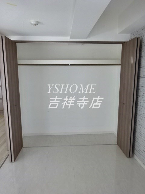 トラッセルズ その他13