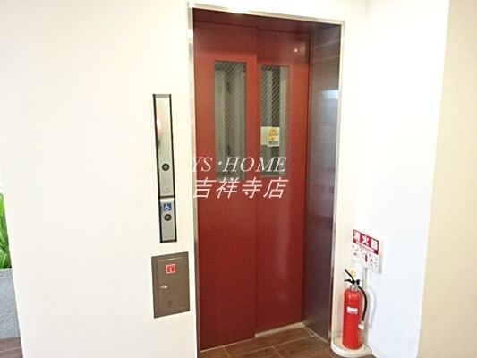 トラッセルズ その他3