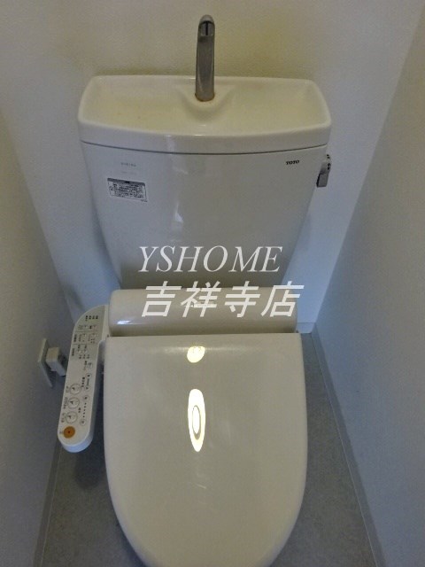 トラッセルズ その他6