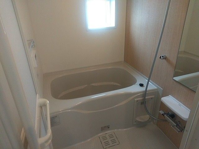 グランクレールＣ 風呂画像