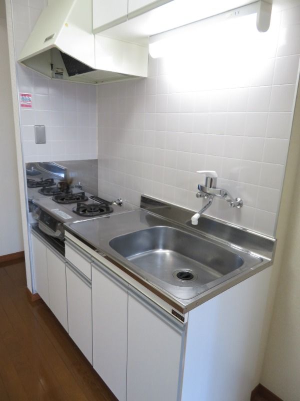 ＣＯＭＨＯＵＳＥⅡ キッチン