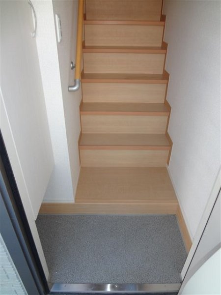 グランモア　オザキ 玄関