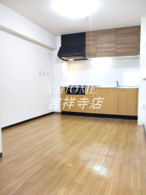 カサ・デ・宮前 リビング