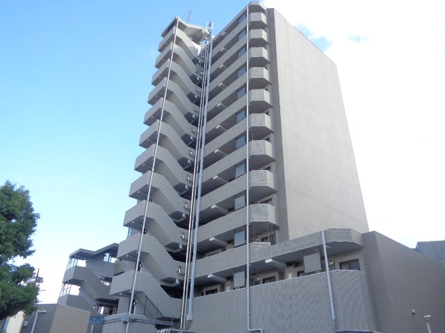 ニズニータワーハウス  外観