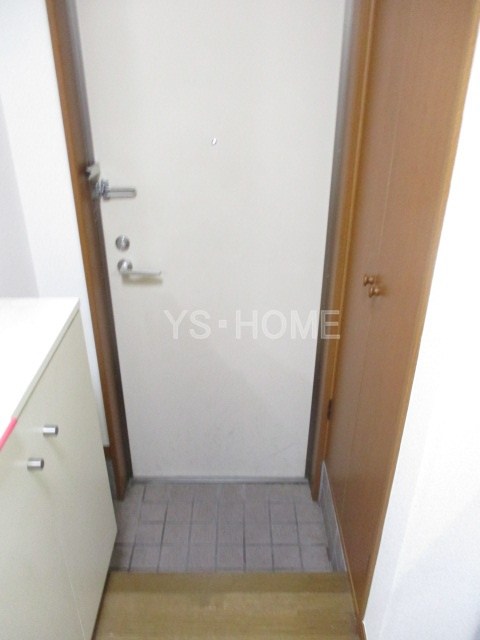 リブェール・アビテⅠ 玄関