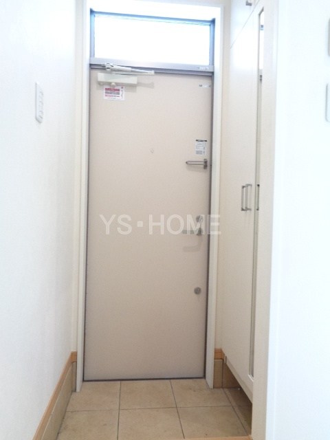 めいきゅう弐番館 玄関