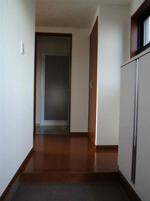 デュラブル・センチュリー・コート 玄関