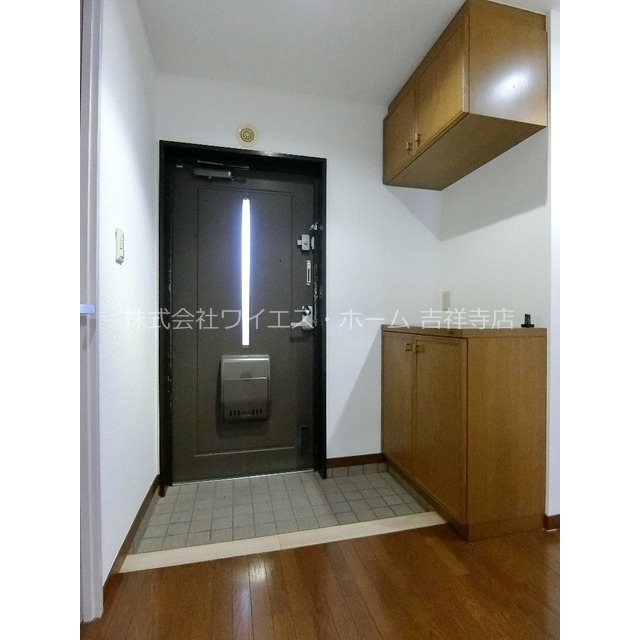 武蔵野パークヒルズ 玄関